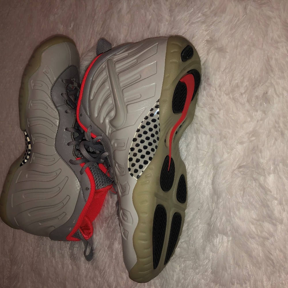 nike foam posite